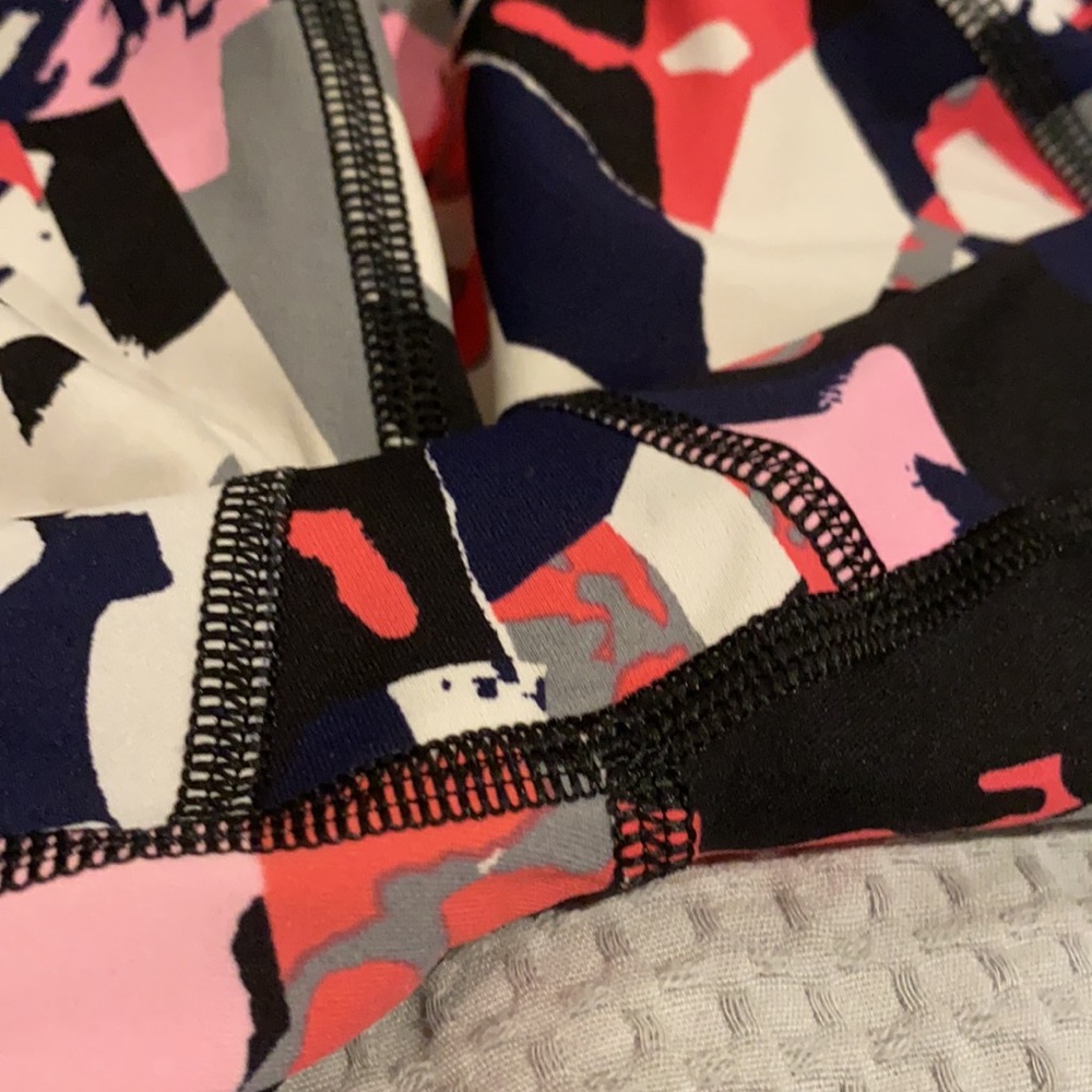 Lululemon Pace Rival Crops - Picture 3 of 5
